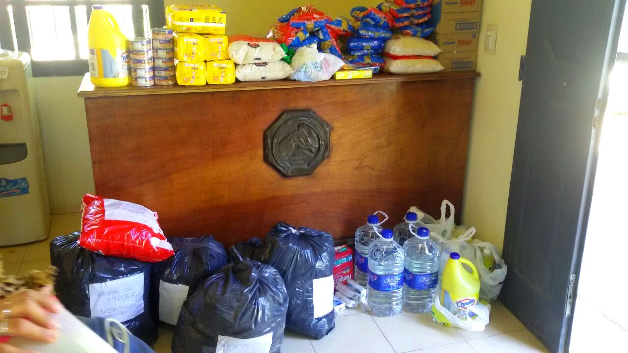 Jockey Club Córdoba - Parte de las donaciones a los afectados por las inundaciones en Sierras Chicas - febrero 2015