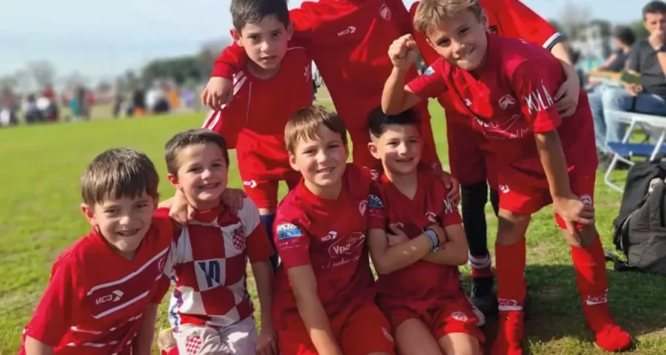 ⚽ ¡Pisamos fuerte en el Mundialito del Complejo ATACC! 🏆