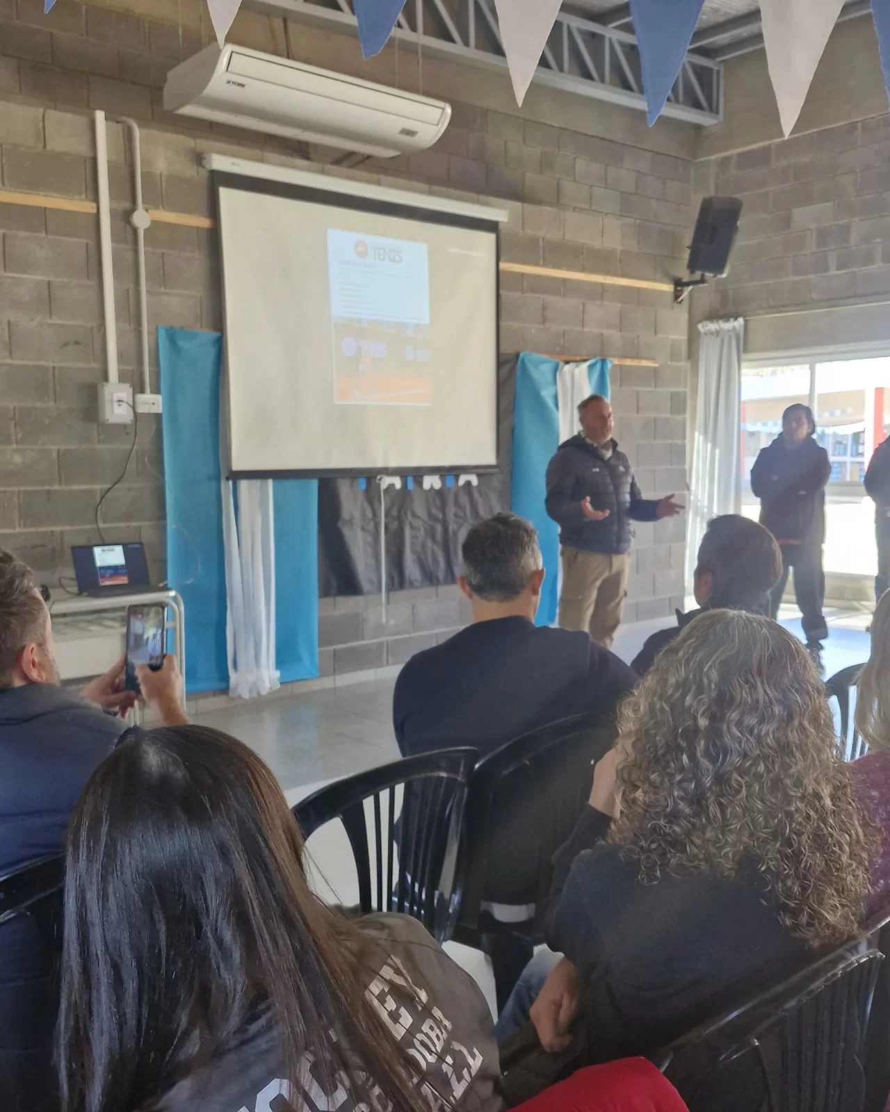 Dirección Deportiva JCC – Vinculación del Colegio con el Club